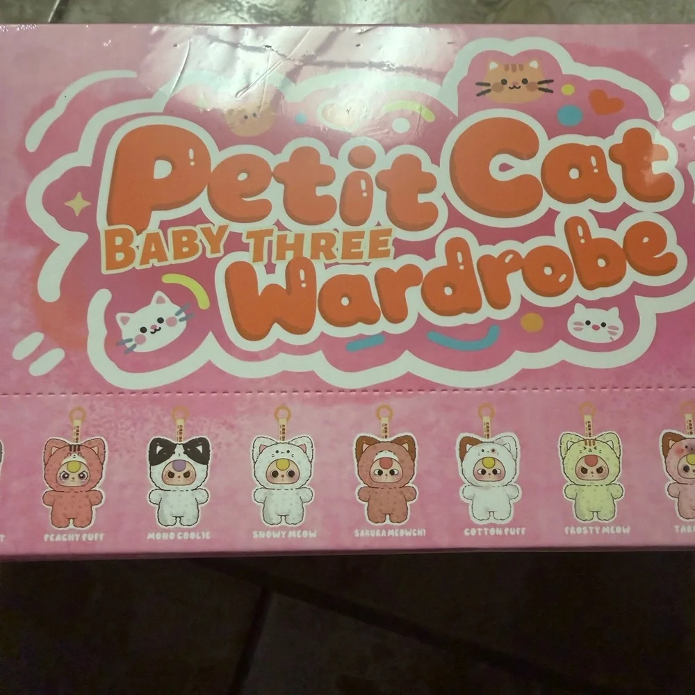 Petit Cat Baby Three Wardrobe Playset Blind Box (Per piece) - Picture 1 of 3